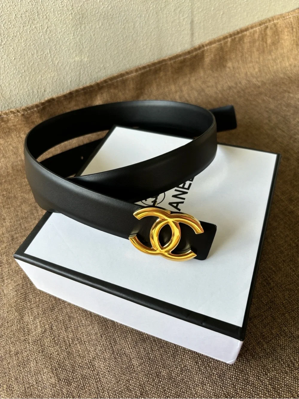 BestCHANEL Black Leather Belt with Gold CC Buckle
